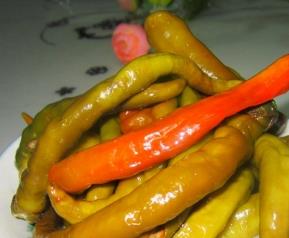 腌辣椒的日常做法 腌辣椒的日常做法窍门