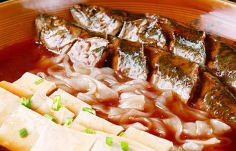鲅鱼炖豆腐