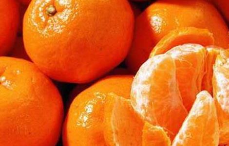 橘子皮泡水喝的功效及禁忌 橘子皮泡水喝的功效及禁忌症