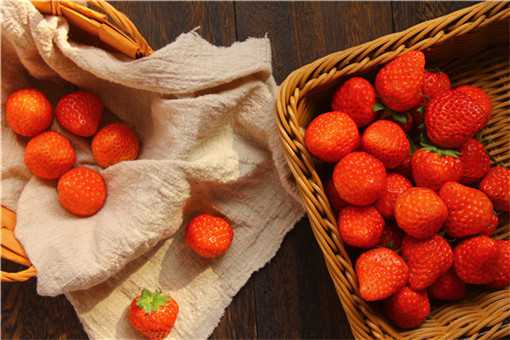 草莓的功效与作用是什么 草莓的功效是啥