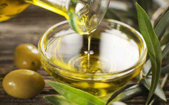 橄榄油的美容方法，食用橄榄油的美容作用