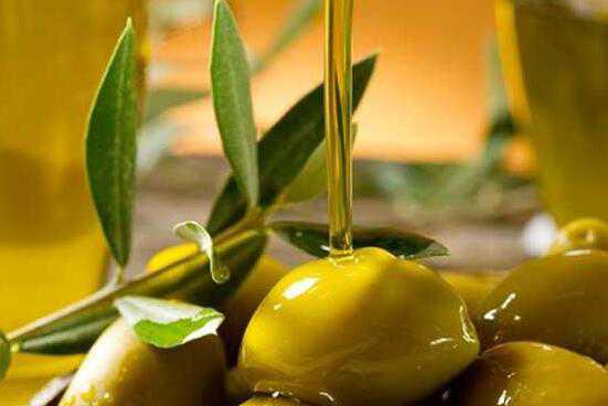 橄榄油有什么用，橄榄油的功效与作用
