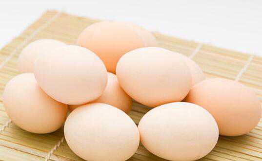 鸡蛋吃多了会有六危害（鸡蛋吃多了有啥影响）