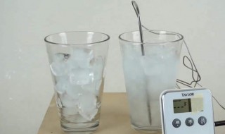 为什么在冰里加盐会使温度降低 在冰里加入一些盐会使冰的温度下降吗