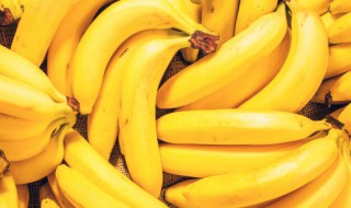 水蜜桃和香蕉可以一起吃吗（水蜜桃和芭蕉可以一起吃吗）