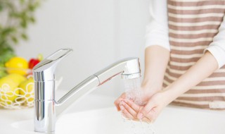 染发膏弄手上洗不掉应该怎么处理 染发膏弄到手上洗不干净怎么办