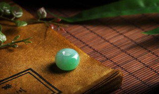 珠宝鉴定为天然缅甸翡翠是什么意思（缅甸的翡翠是怎么形成的）
