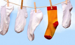 送袜子的寓意是什么意思 女人送袜子是什么意思寓意好吗