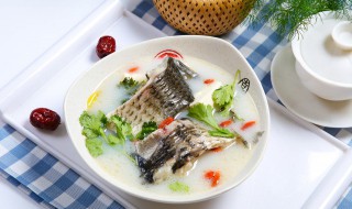 鱼头豆腐汤用热水还是冷水 鱼头豆腐汤用热水还是冷水熬