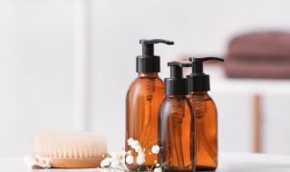如何挑选适合自己的洗发水 如何选好的洗发水