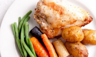 煮熟的鸡肉可以做什么菜 用什么煮鸡肉
