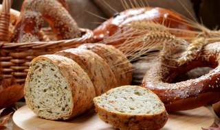 如何用普通高筋粉做好面包 怎样用高筋面粉做面包