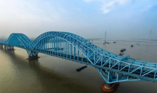 南京大桥铁路桥全长大约多少 南京大桥铁路大约长多少千米