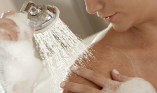 冬天洗澡太频繁的危害 冬季频繁洗澡有什么危害