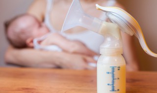 母乳放保鲜袋里冷藏可以放多久 母乳放保鲜袋里能放多久