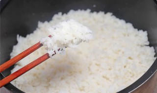 高压锅蒸米饭多长时间（高压锅蒸米饭多长时间一般几分钟）