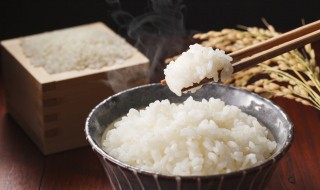 米没煮熟吃了会怎么样 米没有煮熟,再煮能熟吗