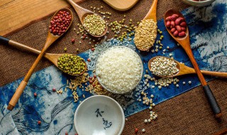 怎么区别煮熟的大米是不是发霉的 怎么区别煮熟的大米是不是发霉的米
