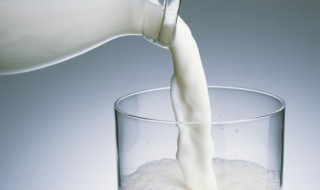 牛奶在夏季常温下能保存多久 牛奶在室温下能保存多久