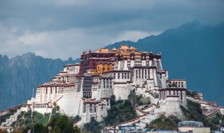 西藏是属于哪个省 西藏是属于哪个省管