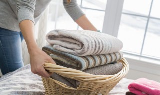 羊毛褥子如何清洗 自己家剪的羊毛怎么清洗,要制作褥子