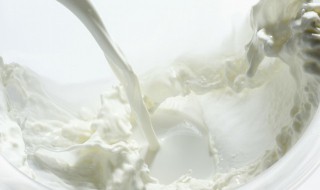 鲜牛奶凝固了怎么回事 鲜牛奶凝固是什么原因
