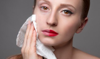 如何防止脸部干燥 如何改善脸干燥