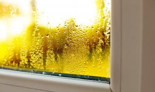 冬天阳台玻璃流水妙招有哪些 冬天如何让玻璃不流水