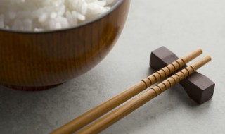 筷子选择什么材质的好（筷子应该选择什么材质的）