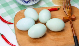 生咸鸭蛋蛋白怎么吃 熟咸鸭蛋的蛋白能做什么吃的