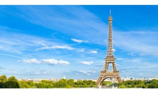埃菲尔铁塔在法国什么地方 法国的埃菲尔铁塔是什么样的
