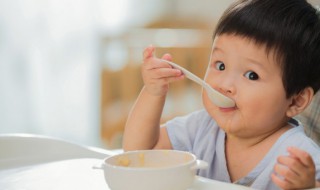 辅食碗第一次使用怎么清洗 宝宝辅食碗怎么清洗消毒