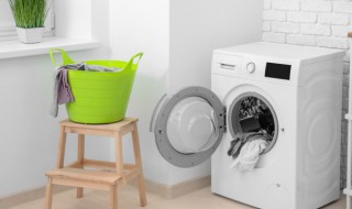 家庭小型洗衣机清洗方法（家政如何清洗洗衣机）
