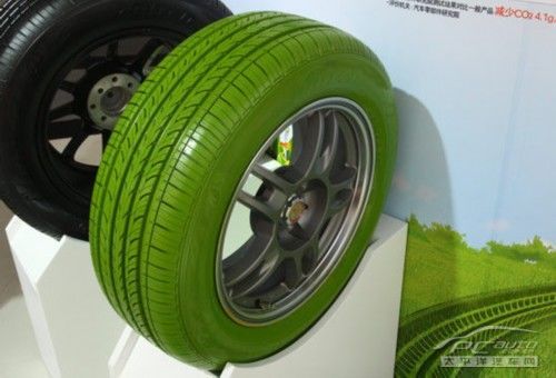 绿色轮胎