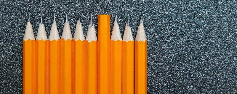 铅笔中b越多代表什么（铅笔b前面的数字越大）