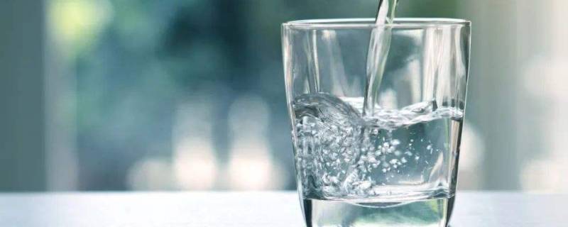 哪种喝水方式是不合理的饮水习惯 哪一种喝水方式是不合理
