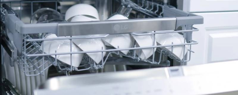 洗碗机盐多久加一次（洗碗机加一次洗碗盐可以洗几次?）