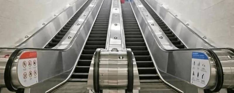 地铁扶梯上的圆形凸起是什么用（地铁扶梯上的圆形凸起是什么用途）
