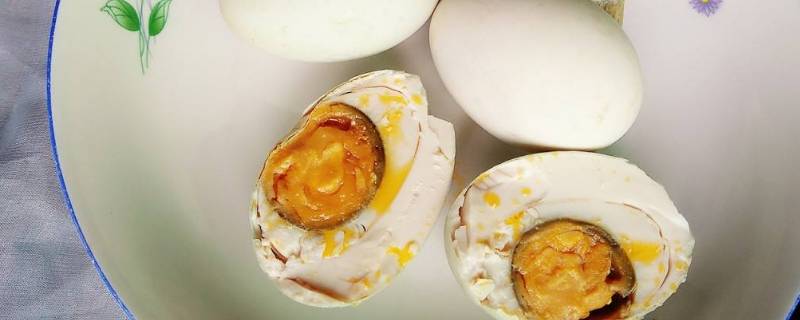 盐蛋泡多久可以吃 咸蛋泡多久可以吃