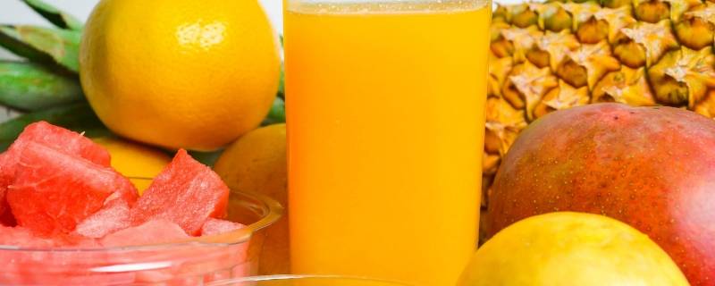 浓缩果汁和纯果汁有什么区别 浓缩果汁和鲜榨果汁的区别