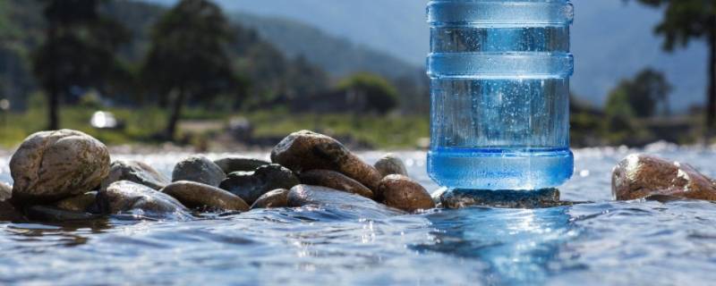 瓶装矿泉水保质期多久 瓶装矿泉水保质期多久不能喝