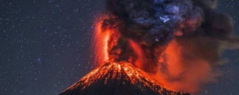 火山喷发对地表有哪些影响（火山喷发对地表有哪些影响20字）