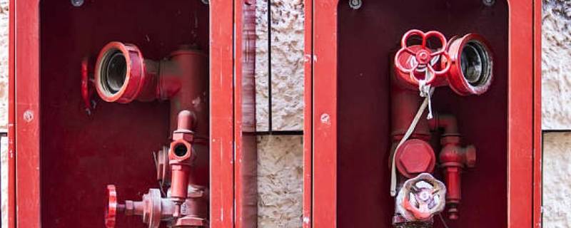 电闸箱起火可以用消防栓吗 消火栓可以灭电闸箱吗