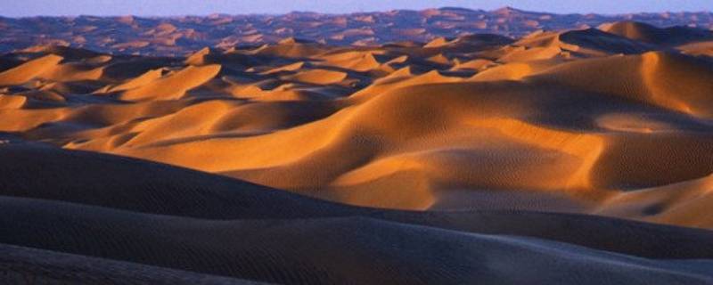 塔克拉玛干沙漠面积 我国最大的沙漠塔克拉玛干沙漠面积