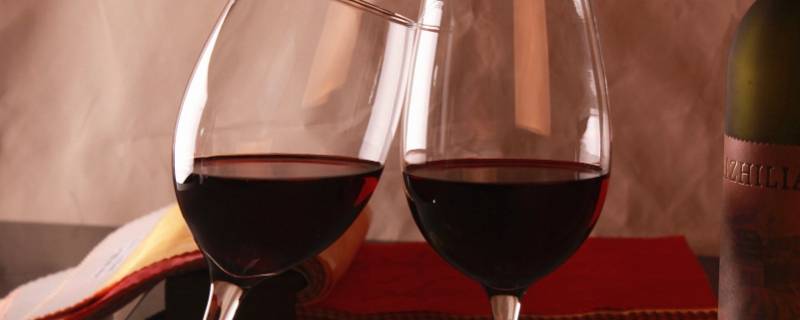 各种酒杯杯型介绍 葡萄酒杯杯型