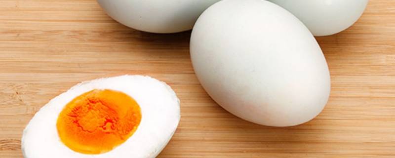 煮熟的鸭蛋可以放多久（鸭蛋煮熟能放多久）