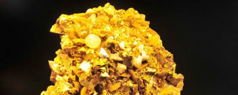 黄铜矿的主要成分 黄铜矿的主要成分化学式怎么读