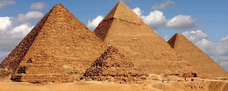 金字塔的金是怎么由来的 金字塔的由来是什么