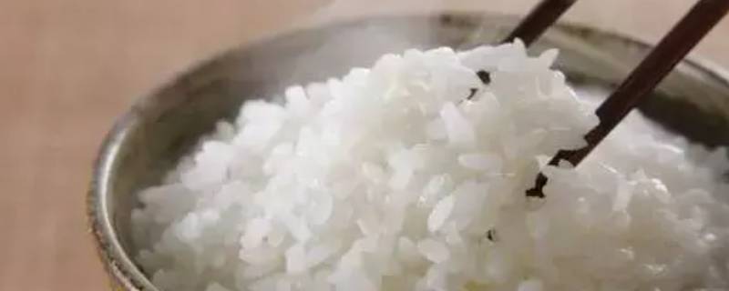 米饭要蒸多久（蒸糯米饭要蒸多久）