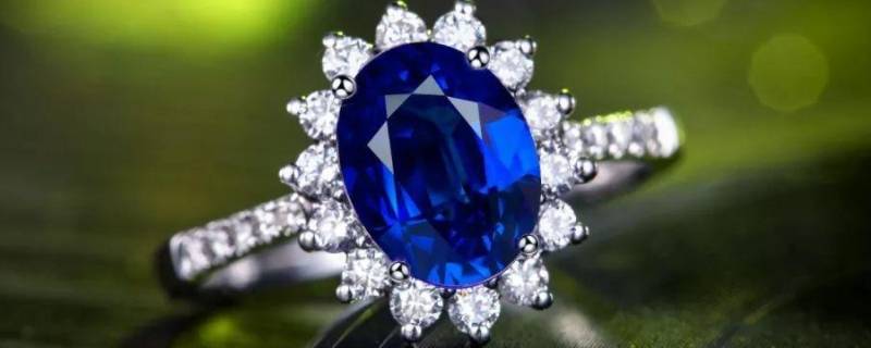 蓝宝石成分（蓝宝石成分是氧化铝吗）